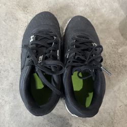 Boys Baseball Turf Cleats-Size 4.5