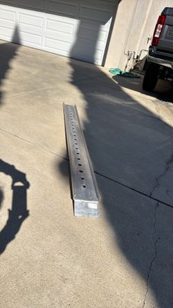 Motorcycle aluminum loading ramp