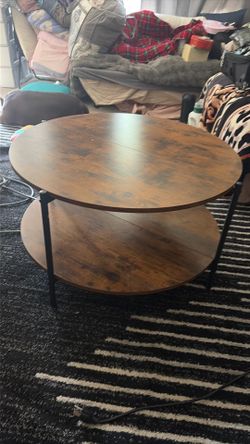 Modern Rustic 2-Tier Round Coffee Table (Industrial Style)
