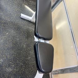 Weight Adjustable Bench