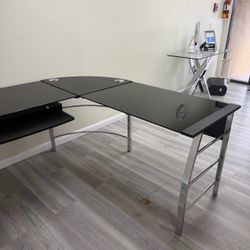 Black Glass L-Shaped Desk with Keyboard Tray