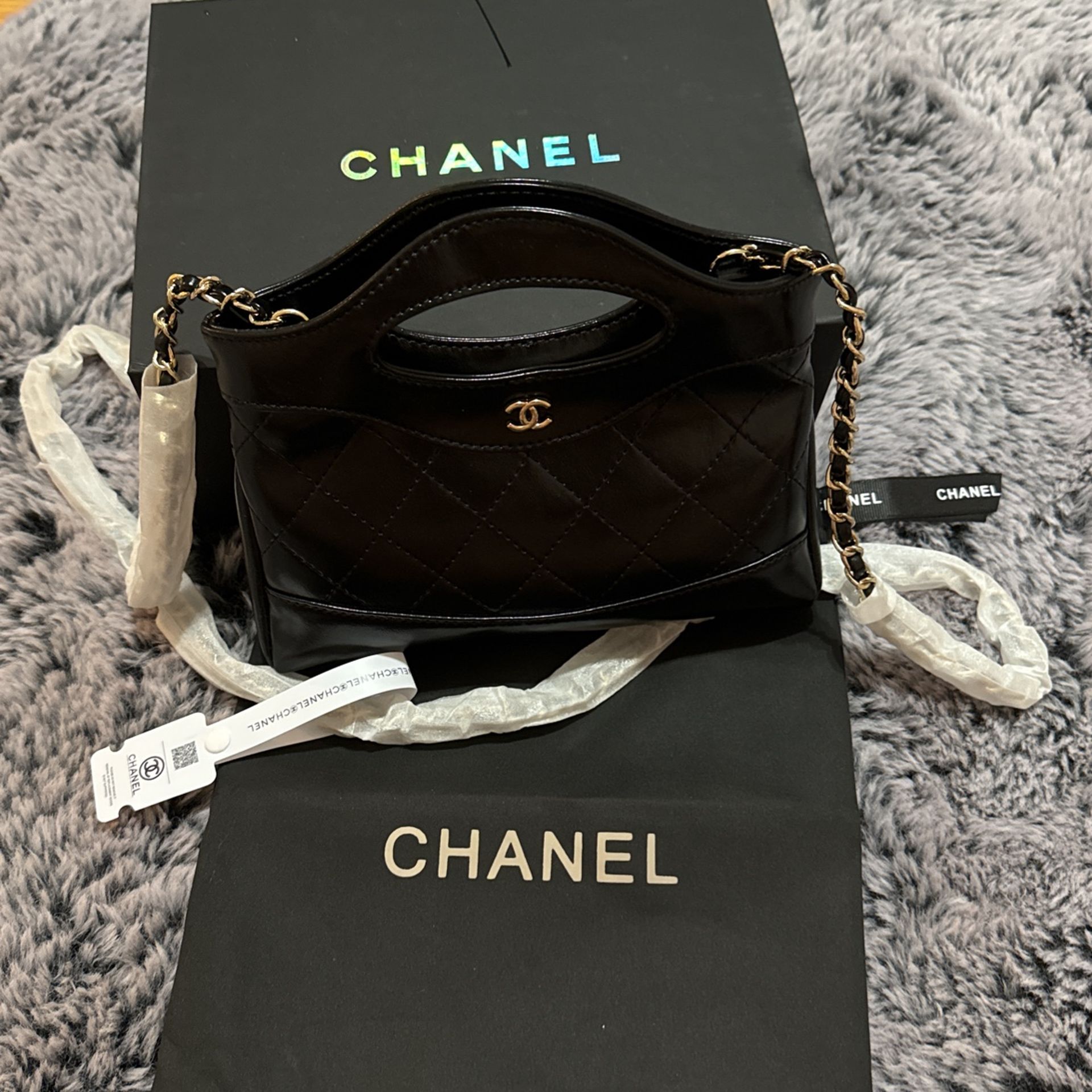 Chanel 31 Shiny Mini Clutch