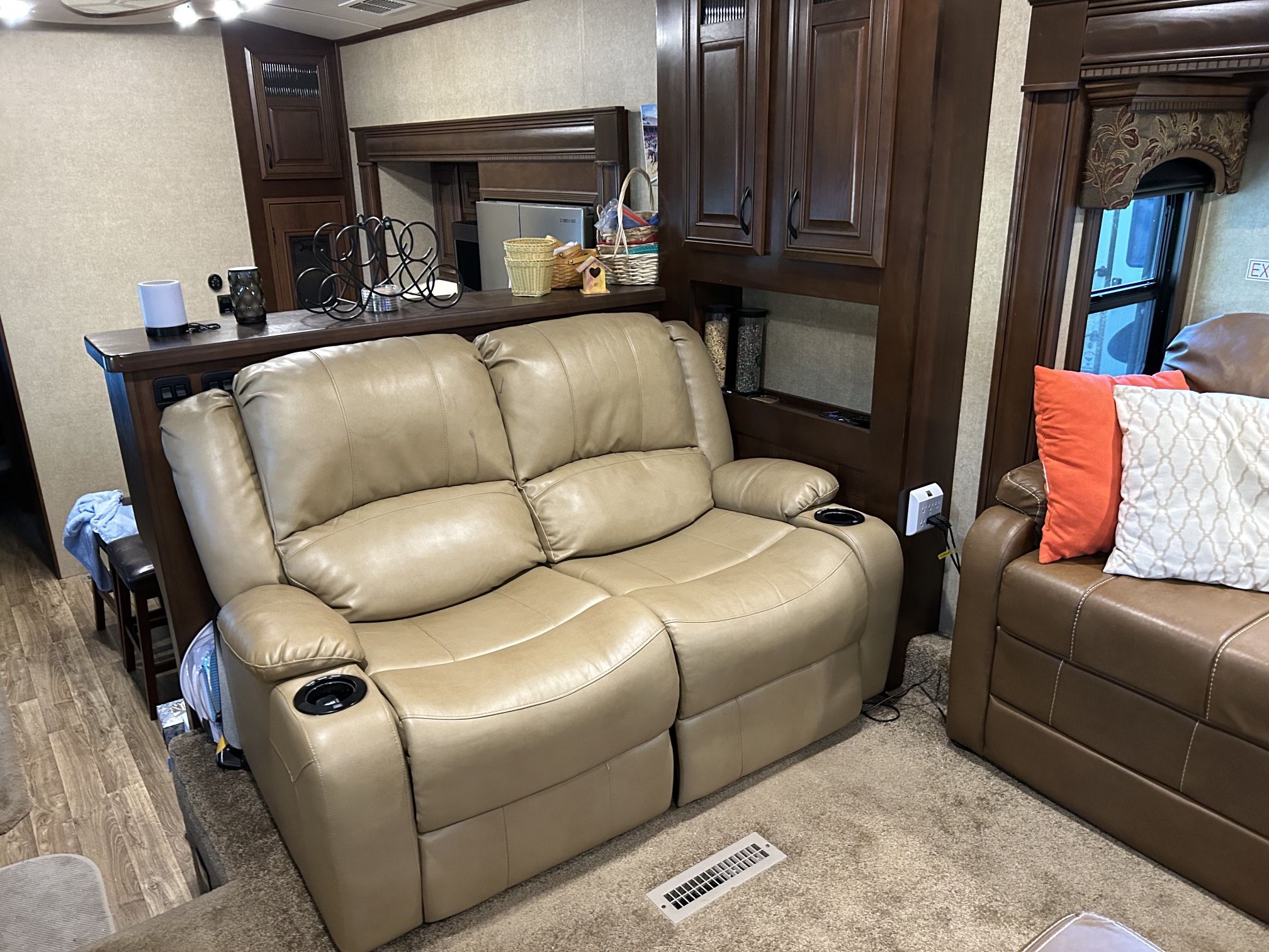 2015 Jayco Pinnacle 38FLSA for Sale in Corinth, NY OfferUp