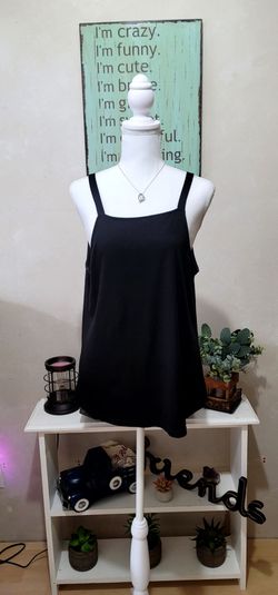 Black Women's Square Neck Tank Top