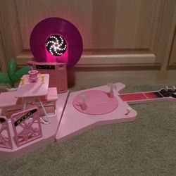 Vintage 1986 Barbie and the Rockers Dance Cafe Set