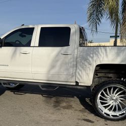 Forgiato Wade Brushed Silver / Chrome Lip 26x16 6x139.7 With Rbp 37x13.50R26 Tires🔥🔥🔥