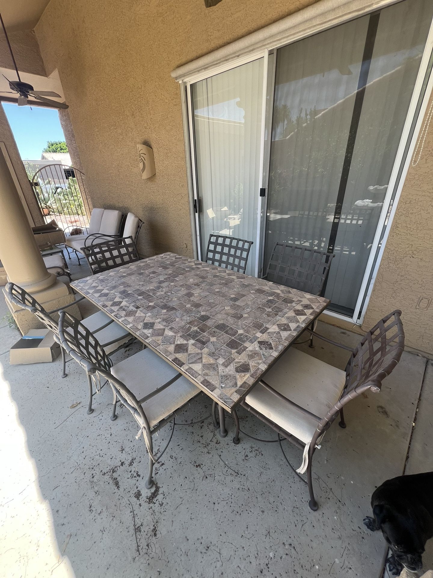 Travertine Outdoor Dining Table – Perfect for Family Gatherings!
