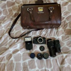 Olympus OM2 MD 35 Mm Camera
