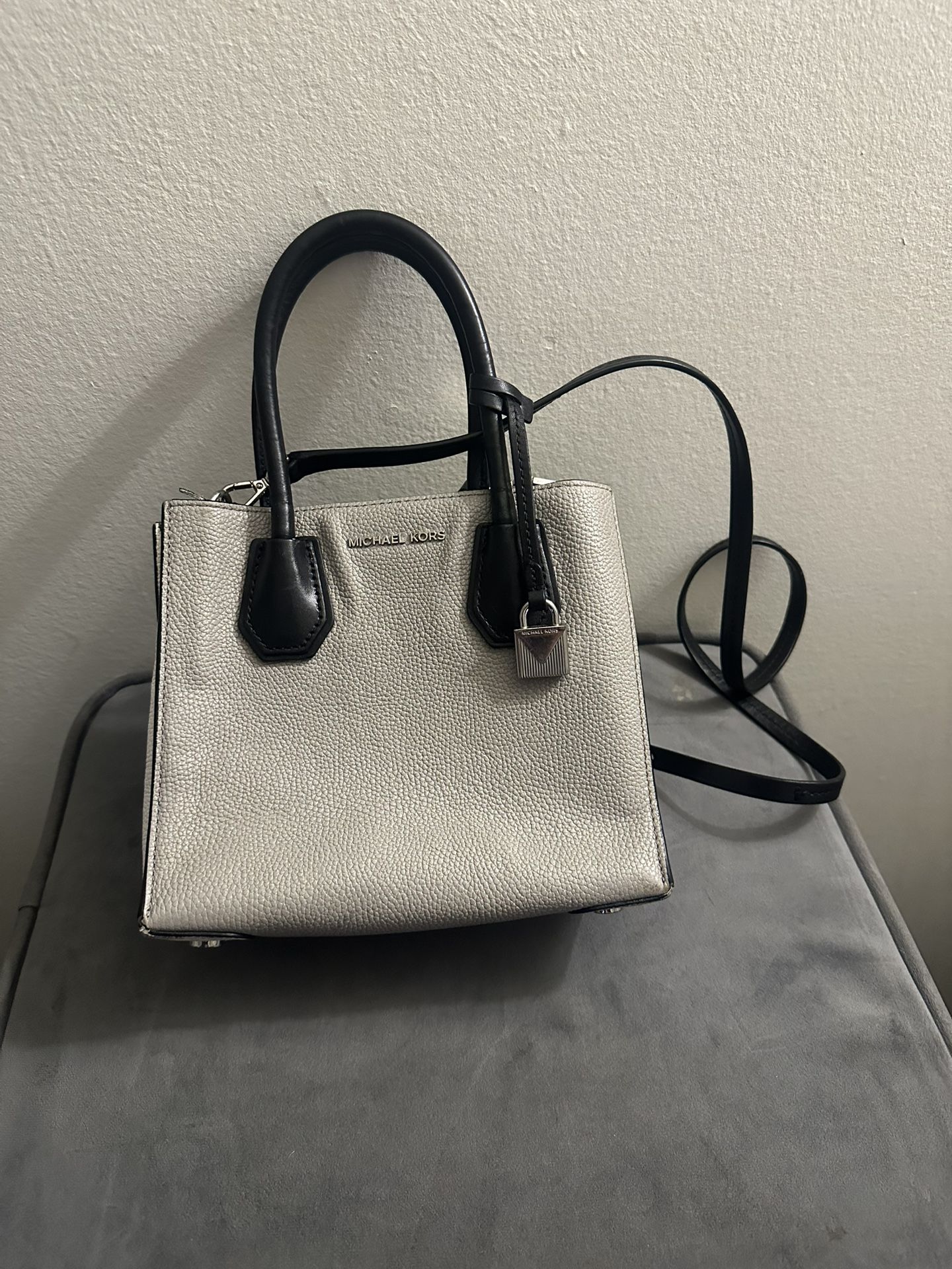 Purse And Wallet