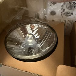 Quadrotec LED replacement lights