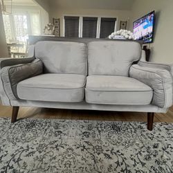 Couch Grey 