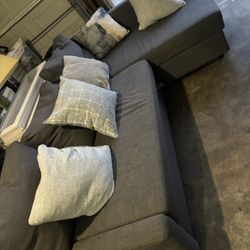 Sectional Sofa 