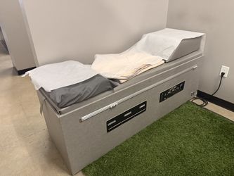 Roller Table Chiropractic Physical Therapy Acupuncture