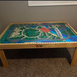 Large Nilo Multi-Activity Play Table with Theasel