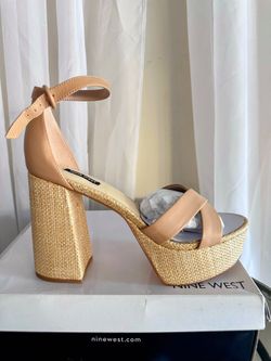 Brand New Nine West Platform Vacation Sandals
