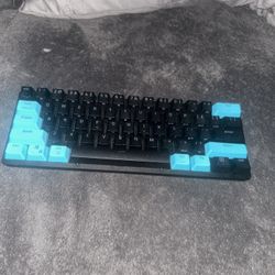 Razor Hutsman Mini