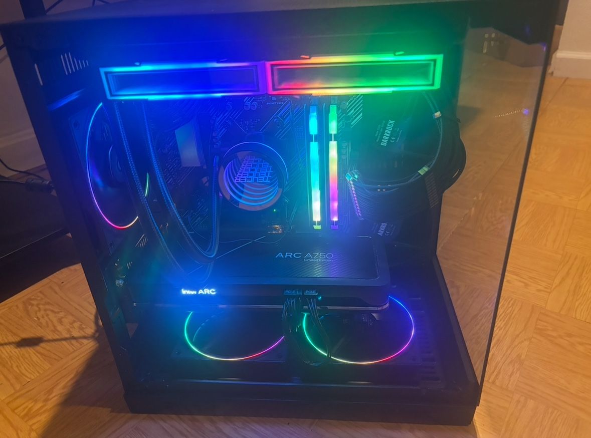 GAMING PC/also trading for a gaming laptop