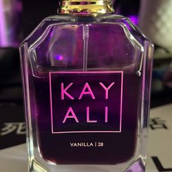 Kayali Vanilla 28