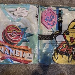 POKEMON CENTER ANAHEIM WORLDS 2025 EXCLUSIVE PIKACHU JERSEY T SHIRT