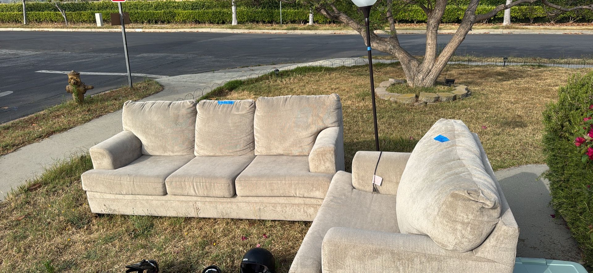 Sofa Set - Bob’s Furniture