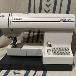 Pfaff Select 1546 Sewing Machine