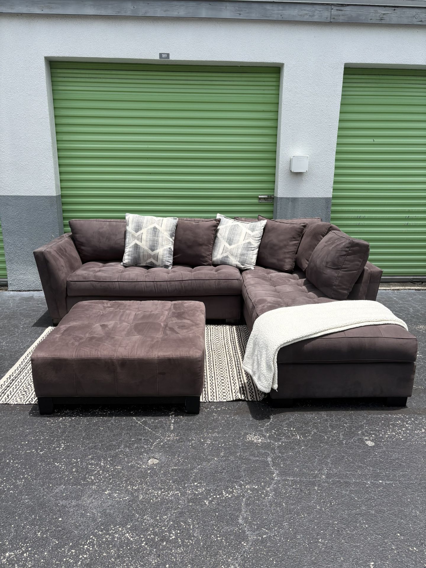 Free Delivery - GREY Sectional Sofa with Ottoman