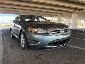 2010 Ford Taurus