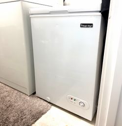 Magic Chef Freezer Works Like New