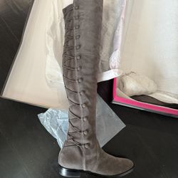 Vince Camuto Boots – Unworn, Size 7.5 grey Vince Camuto VC-Coatia bootsin size 7.5, brand new, unworn