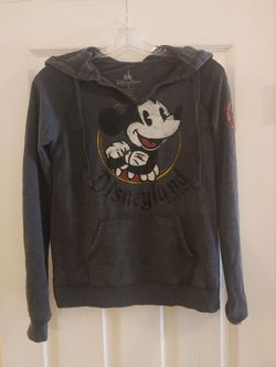 Disneyland Mickey Mouse women's hoodie shirt size small - located Cheyenne and Jones