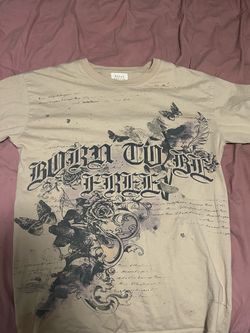 Urban nation graphic tee