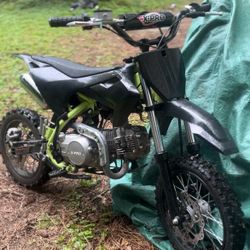125 Dirt Bike 4 stroke