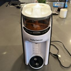 *****Baby Brezza****$50** Like New!