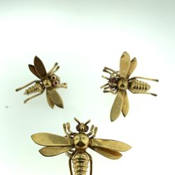 Fabulous Retro 18Kt Rose Gold + Rubies 3 Bee Scatter Pin Brooches 1940's~Estate