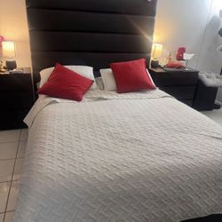 Bed Queen + 2 Nightstand + Box 