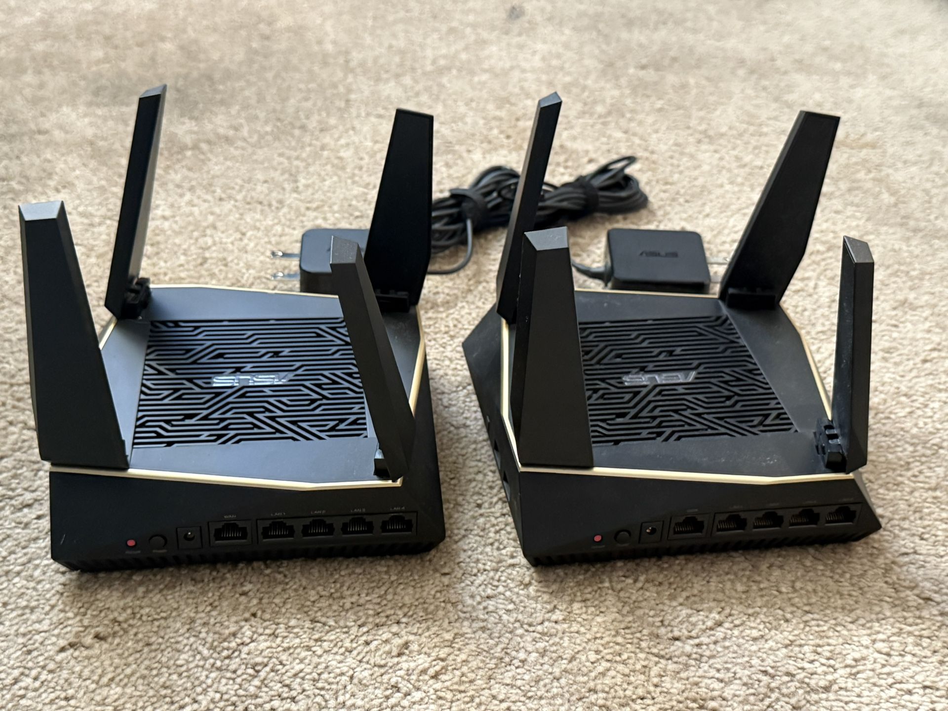 Asus RT-AX92U Tri band Router