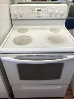 Frigidaire stove with warming zone