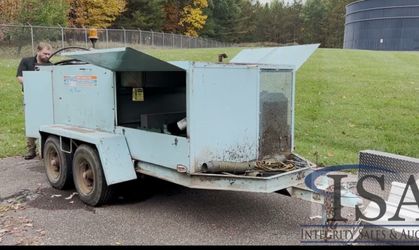 Pressure washer for sewer holding tank 200 gallons