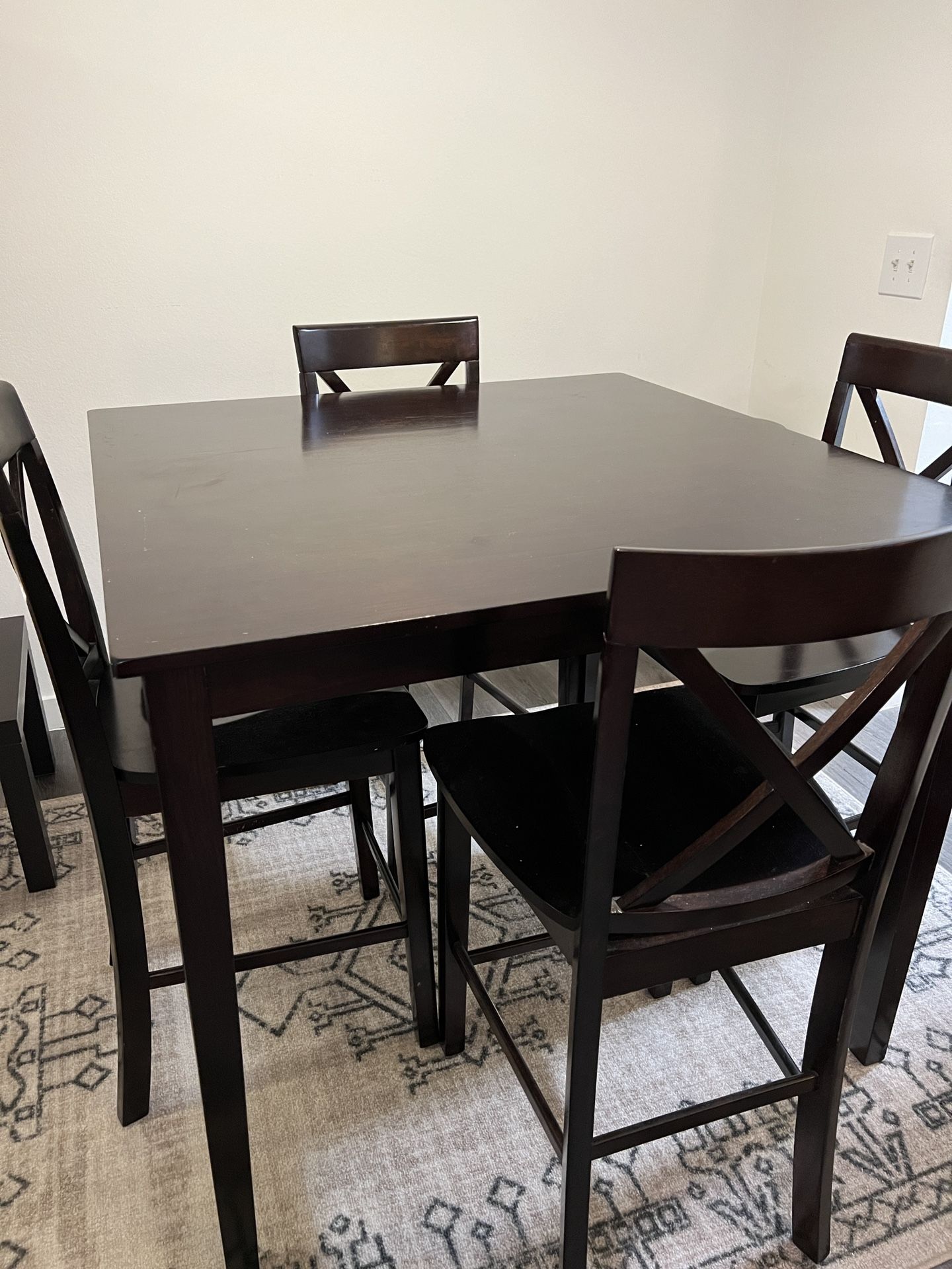 Dining Table And 4 Chairs for Sale in Los Angeles, CA - OfferUp
