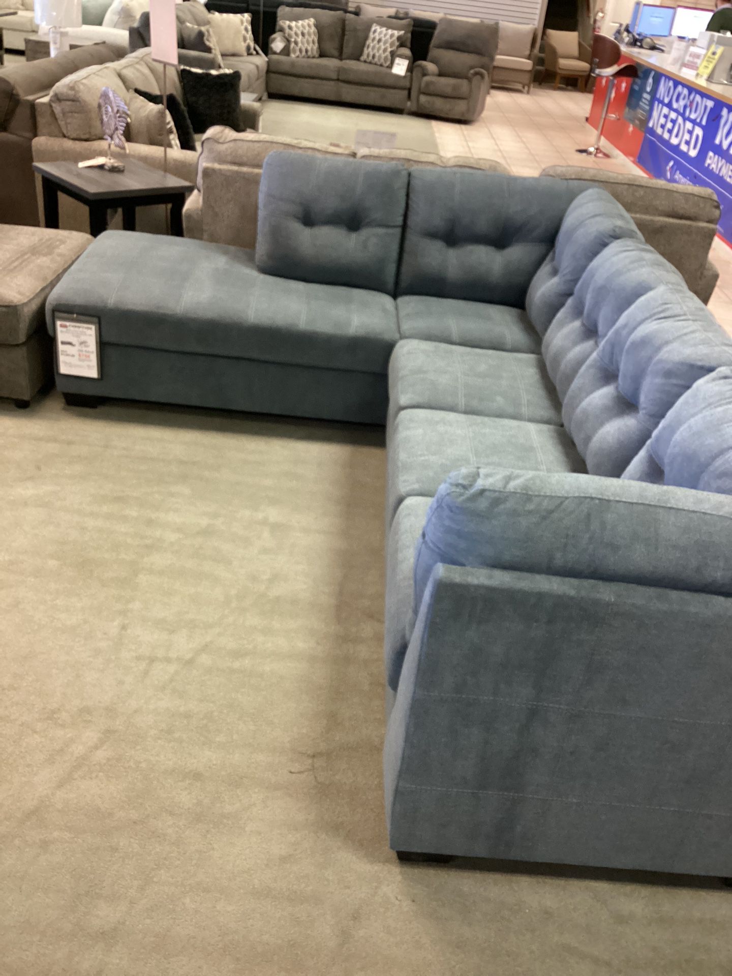 Sectional  With Chaise (2pc)