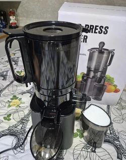 Juice extractor