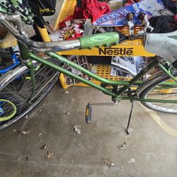 LADIES SCHWINN BIKE GREEN
