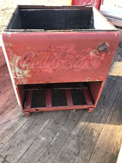 Coca Cola machine box