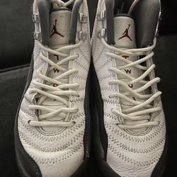 Jordan 12s Size 4