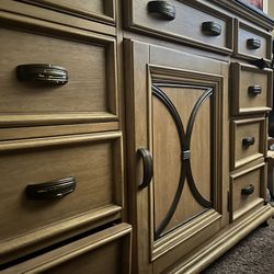 Dresser And Bed Frame