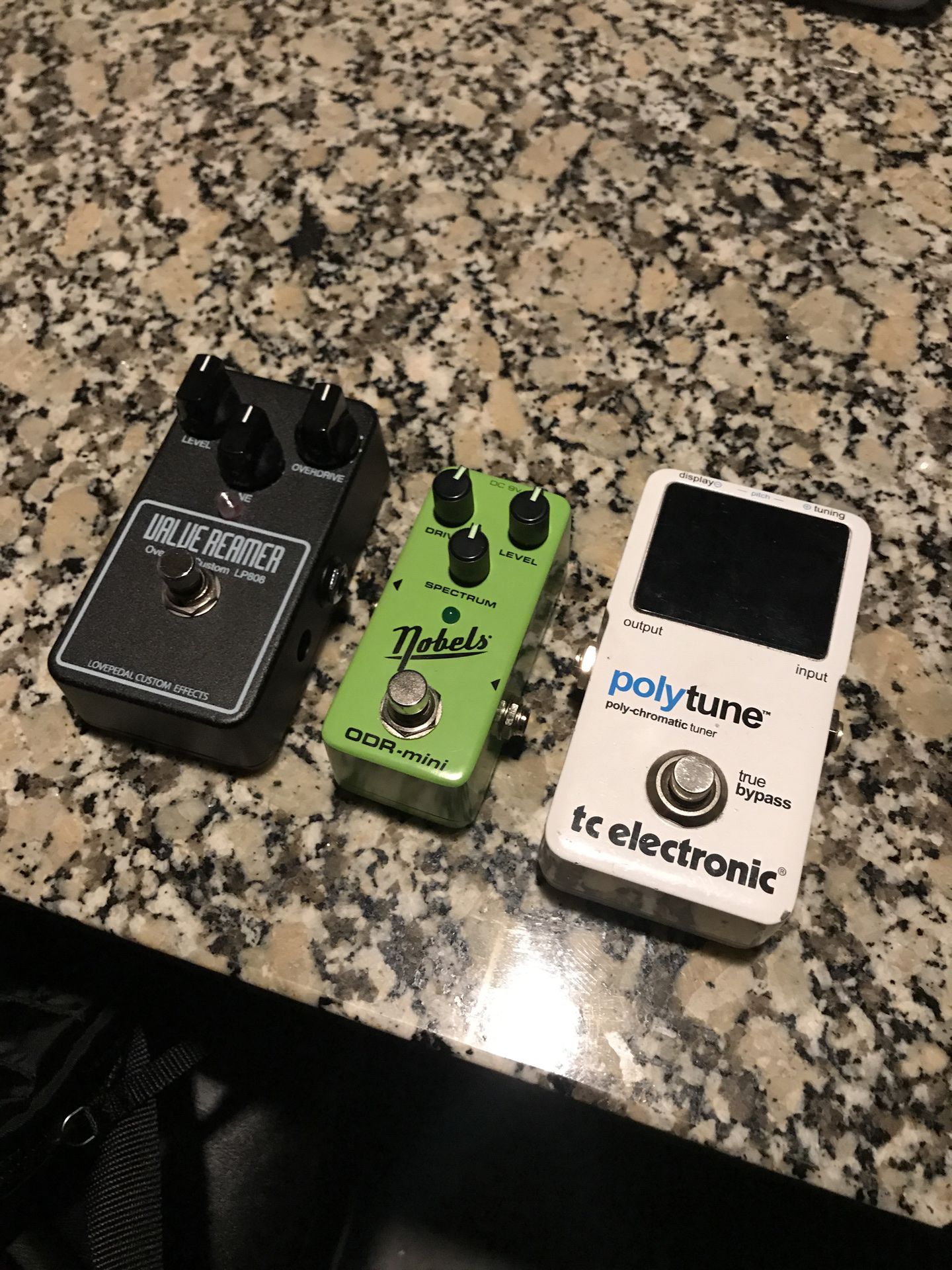 Electric Guitar Pedals (Tuner, Overdrive)