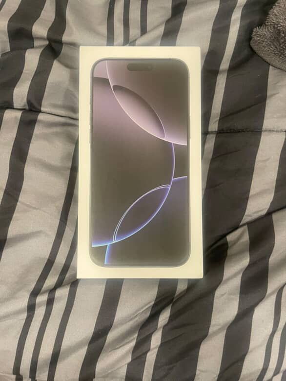iPhone 16 Pro Max