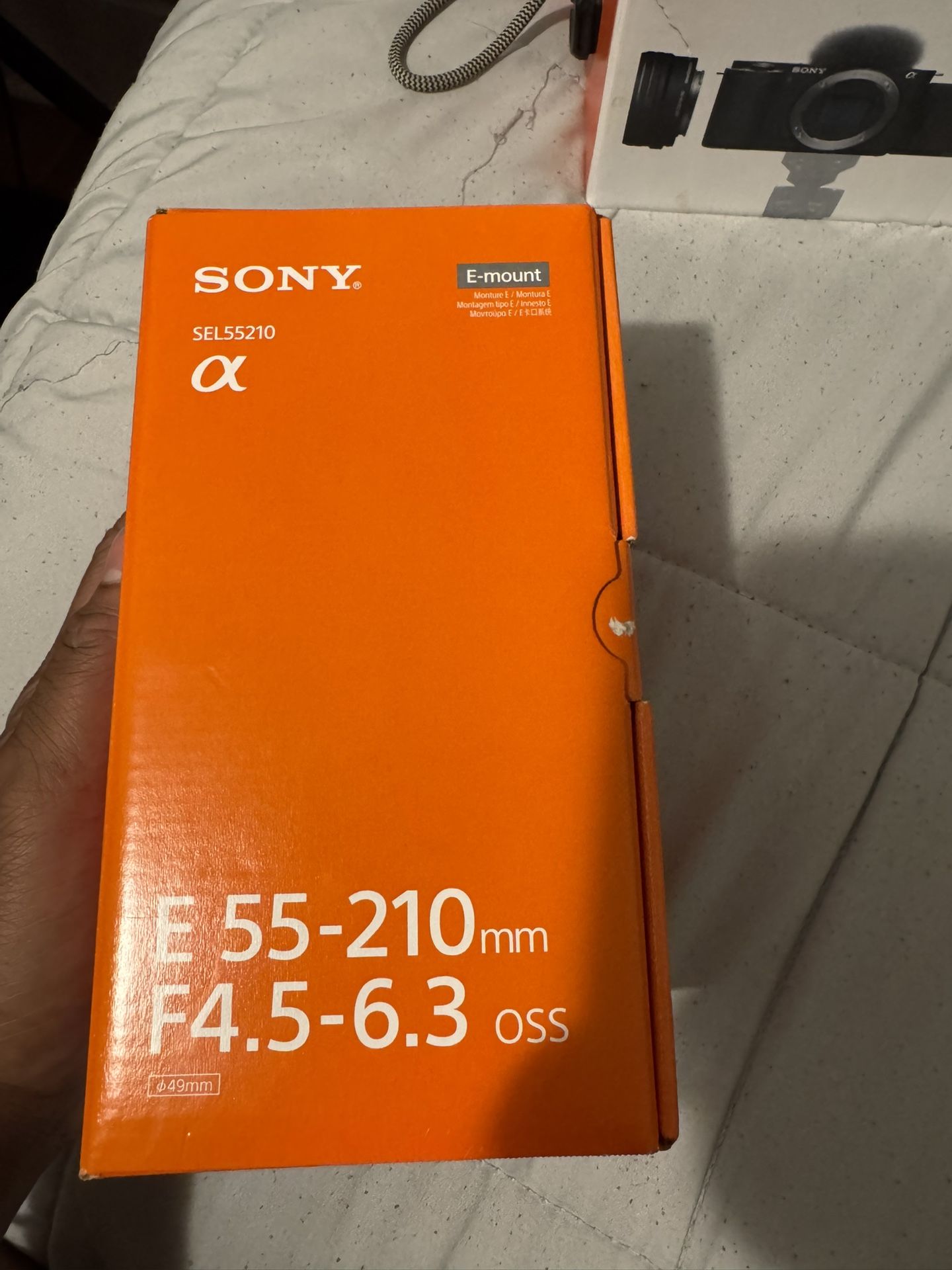 BRAND New 55-210mm Sony E-mount lens box included