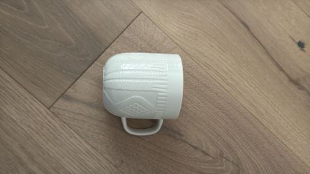white knit mug