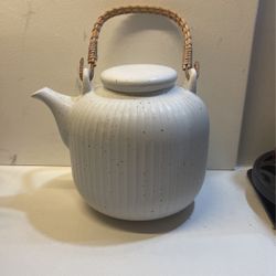 Tea Pot 